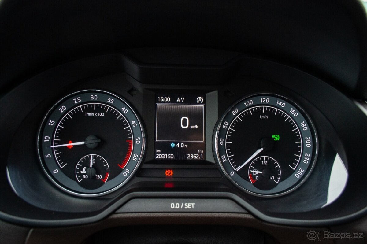 Škoda Octavia 3 combi 2.0 tdi LK DSG - 17