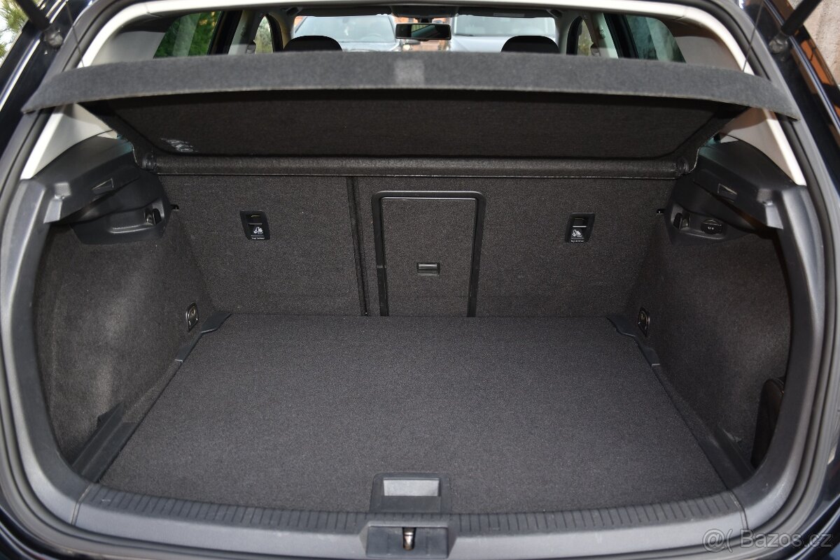 Volkswagen Golf VII 1.4 TSi 6st LOUNGE,NAVI,XENONY,TEMP,PDC - 17