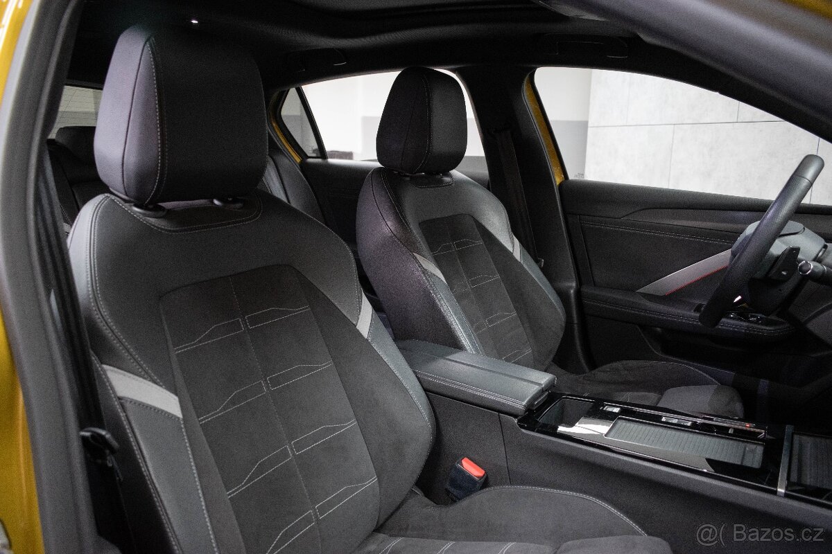 Opel Astra, 1.2 TURBO ULTIMATE ZÁRUKA ČR 1 - 17