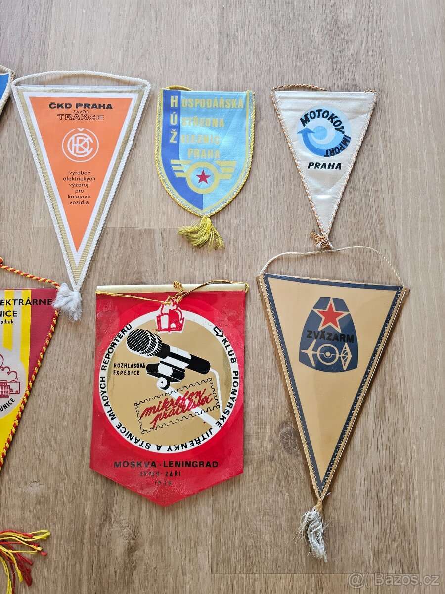 Historické vlaječky 1920 - 1980 - 17