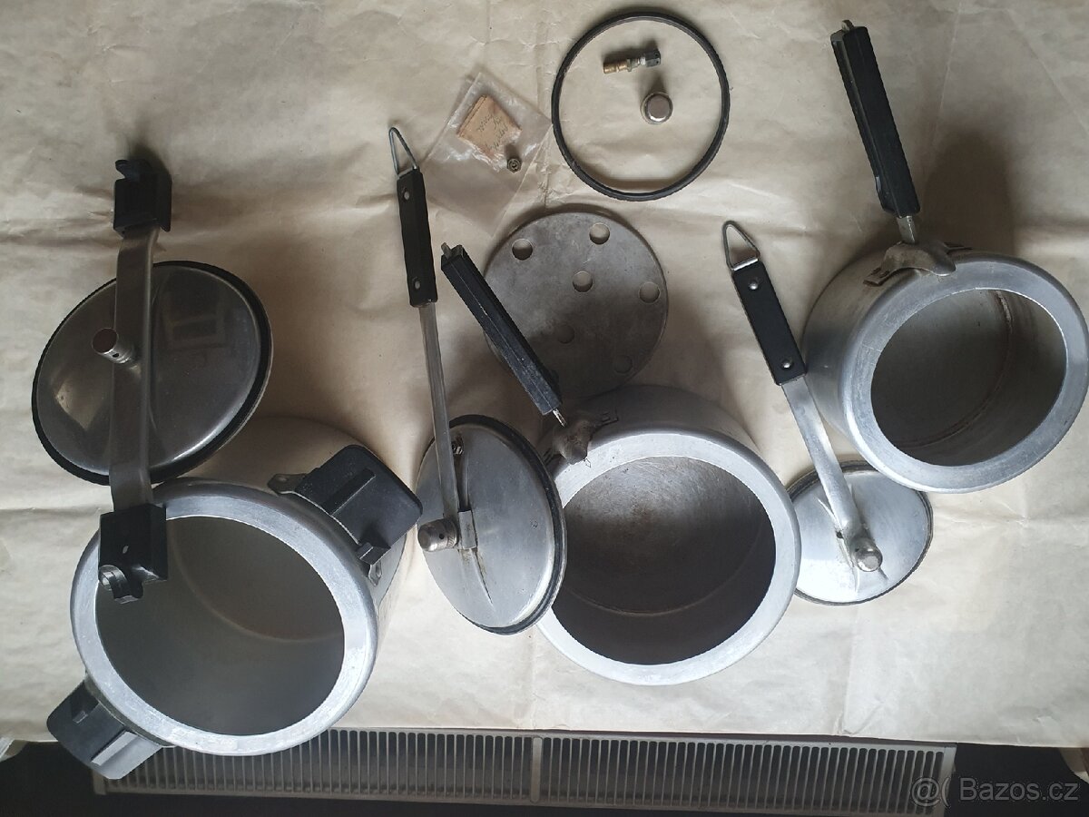 Kuchyšké pomůcky - 17