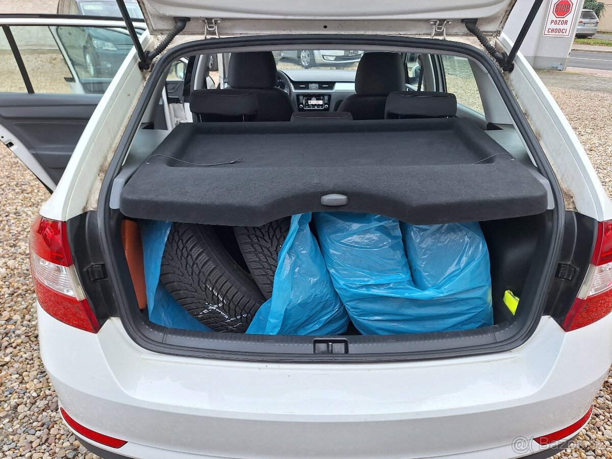 Škoda Rapid 1.4TDi 66KW Ambition, Nové v ČR, +Zim. kola, DPH - 17