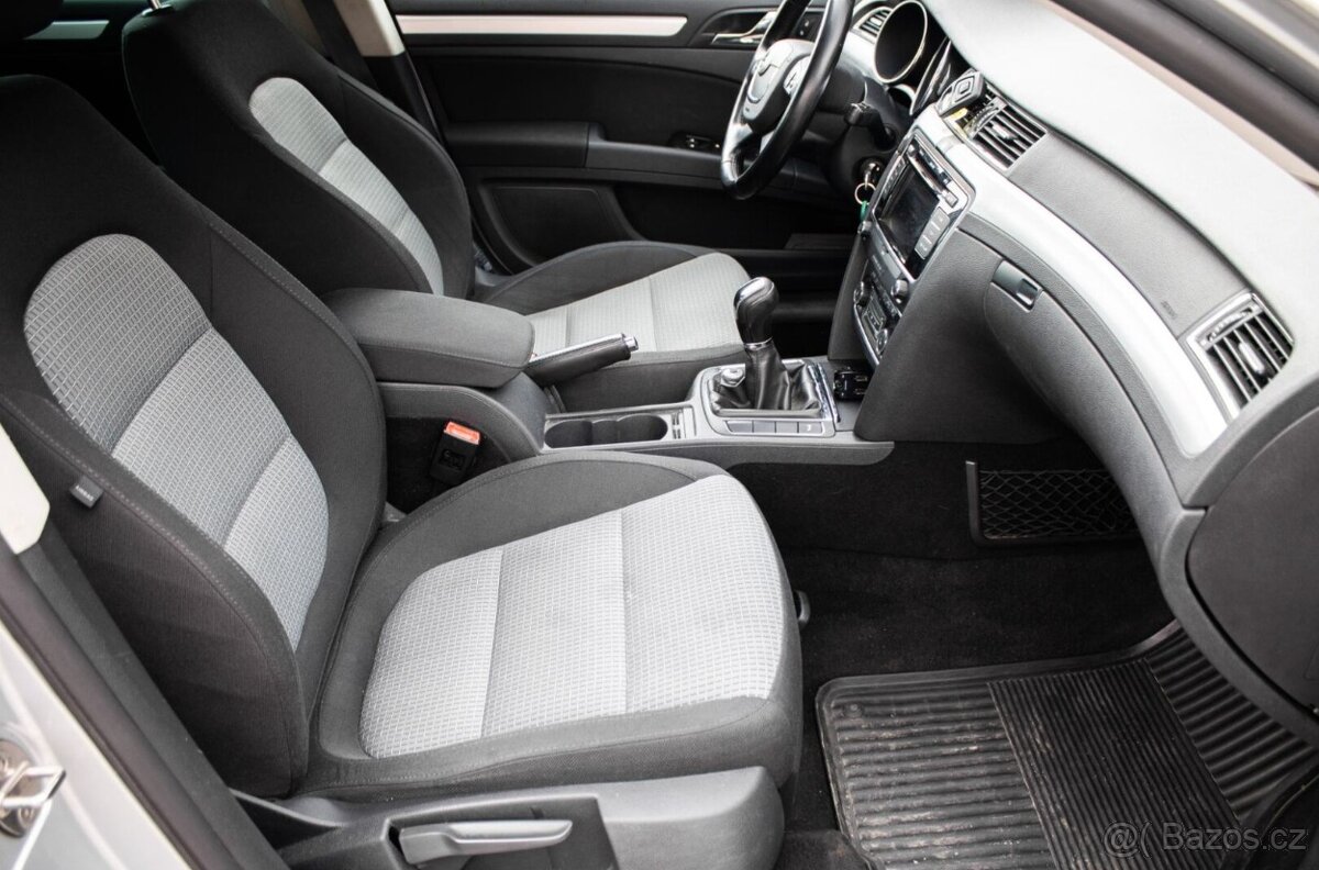 Škoda Superb Combi 2.0 TDI, 125kW (2012) - 17
