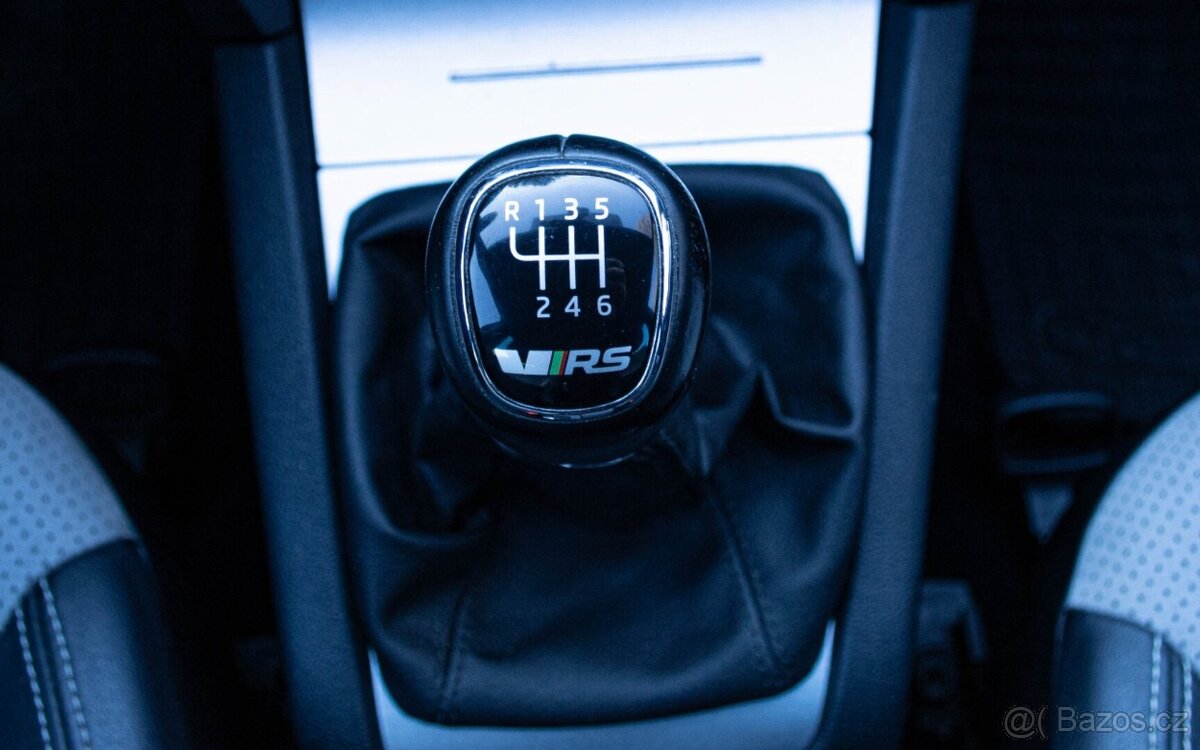 Škoda Octavia Combi RS 2.0 TDI - 17