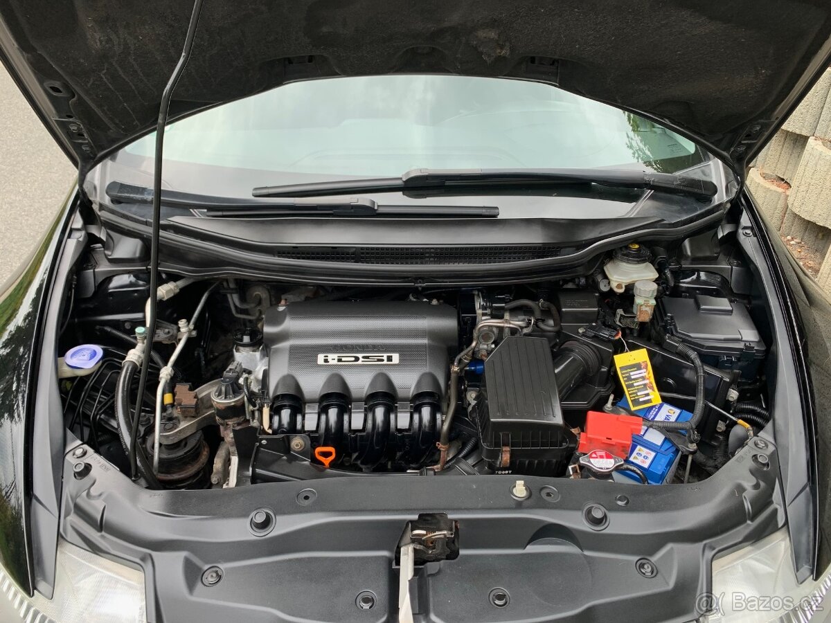 Honda Civic 1.4 i 8g - 17