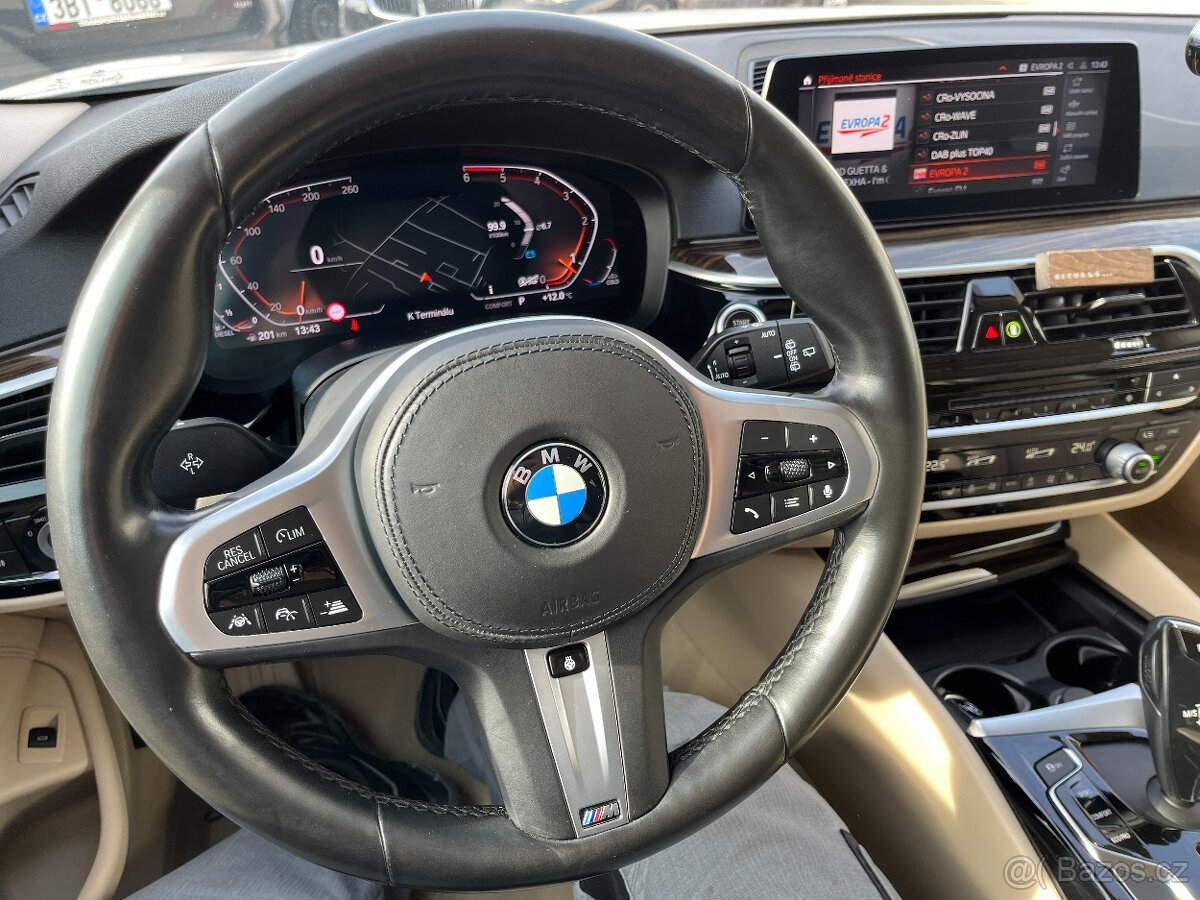 BMW 520D xDrive Touring G31 - 17