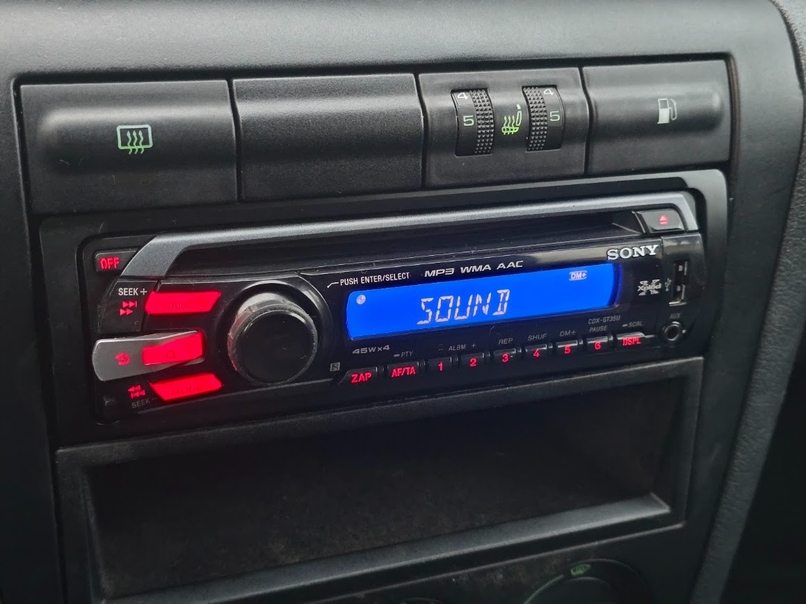 OCTAVIA 1,9TDI, 66KW, JEDE SUPER, VÝHŘEV SEDADEL - 17