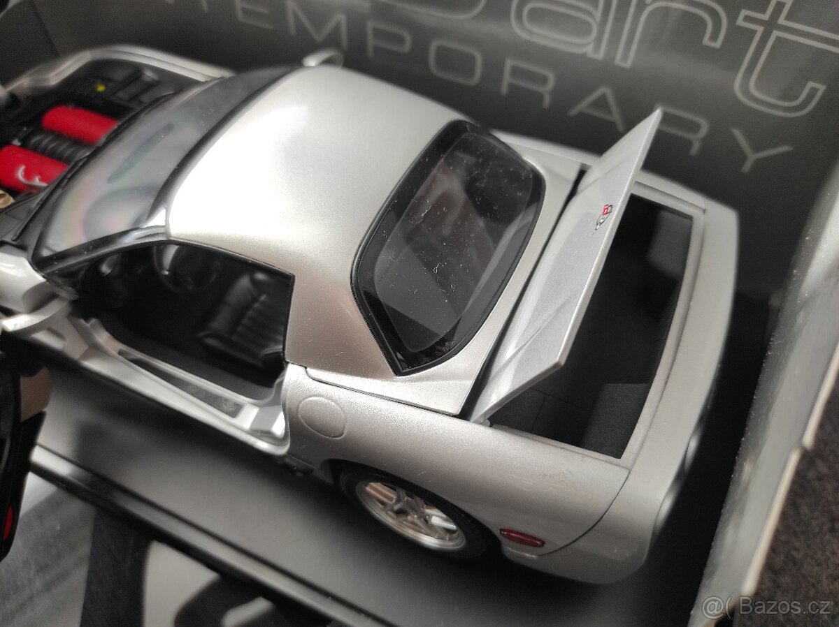 Prodám modely 1:18 - 17