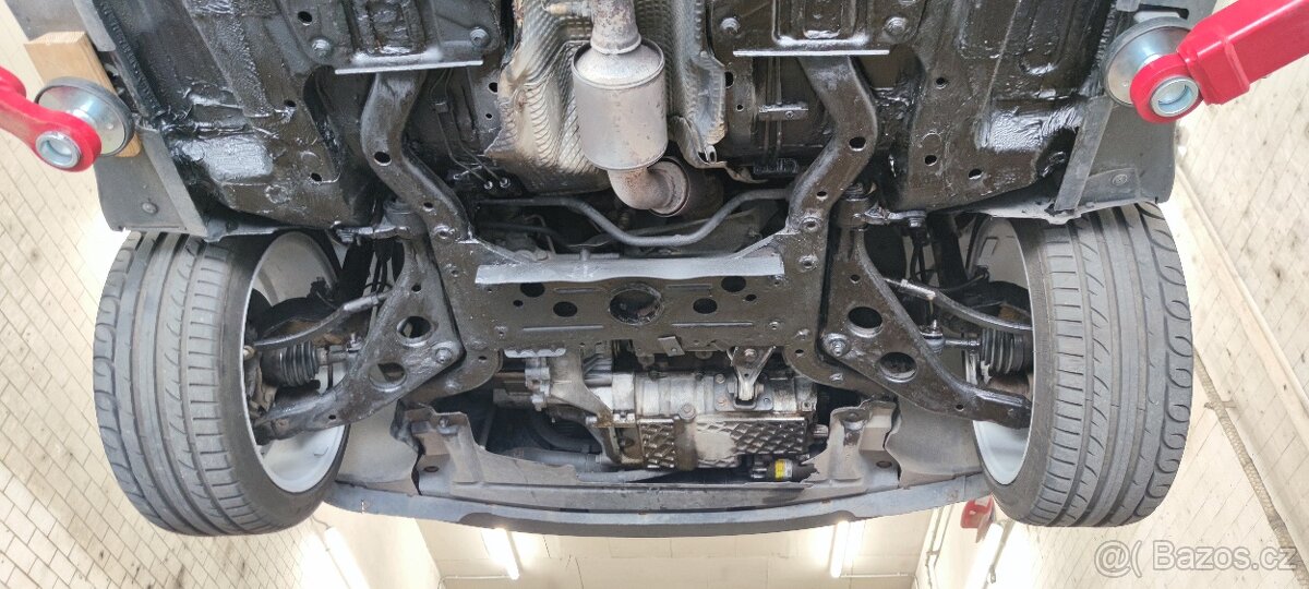 Mini cooper one 1,6 benzín zachovalý - 17