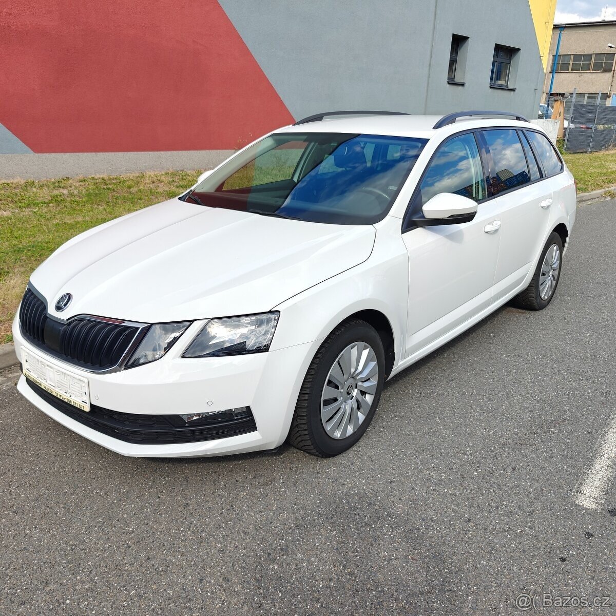 Škoda Octavia III combi 2.0tdi 4X4 DSG Švýcarsko tažné DPH - 17