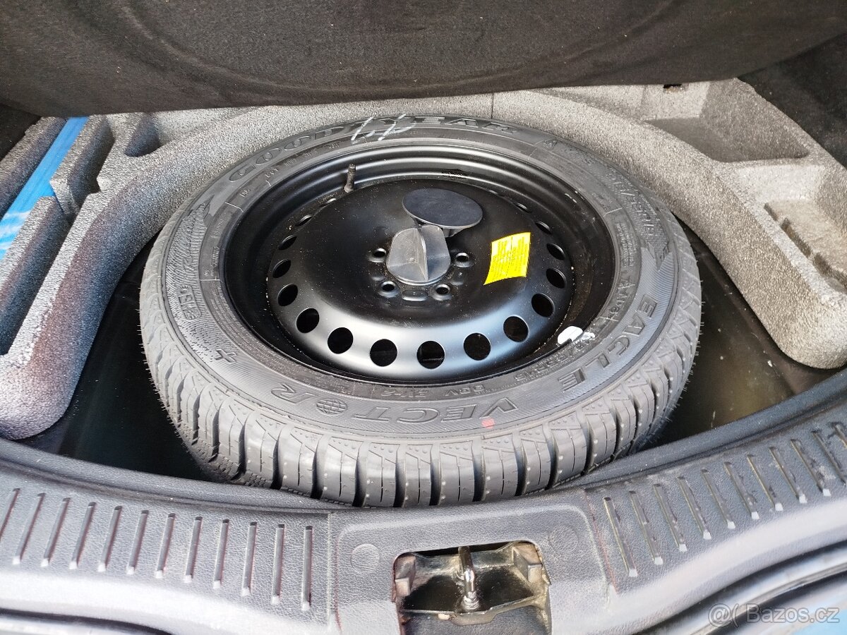 Ford mondeo 2.0 103kw - 17