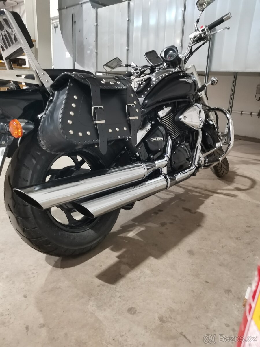 Suzuki Intruder800M - 17