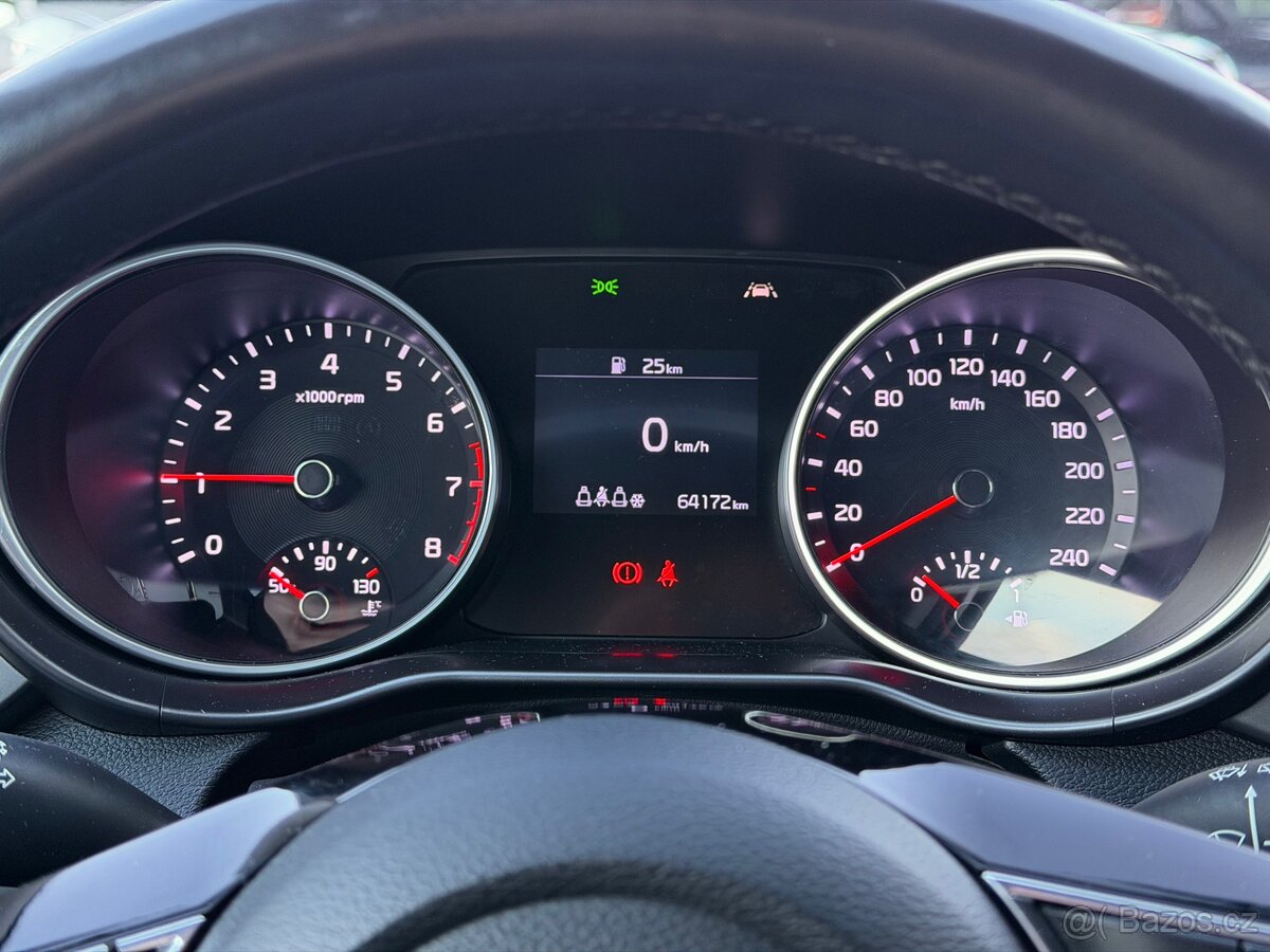 Kia Ceed 1.0 t-gdi 88 kW / 2021 / DPH / combi - 17