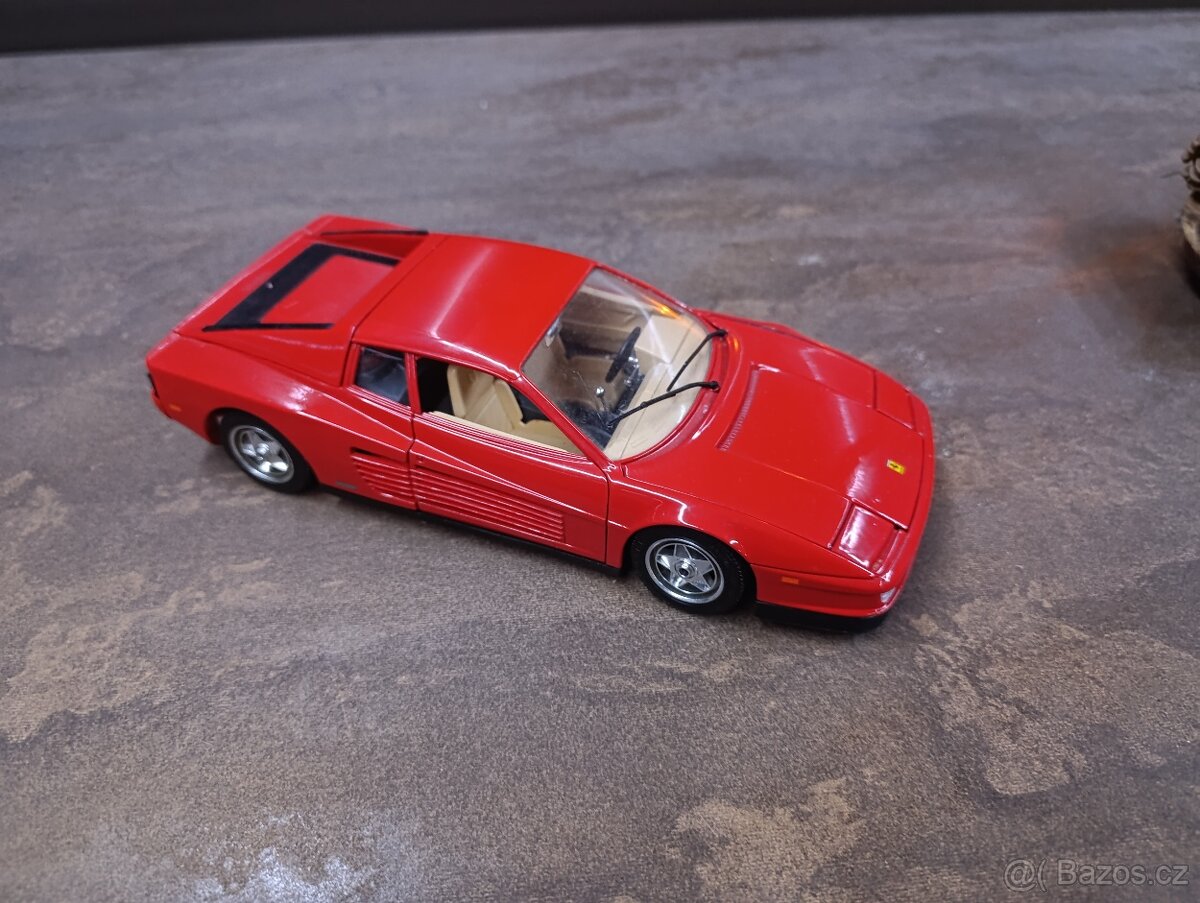 modely autíček 1:18 - 17