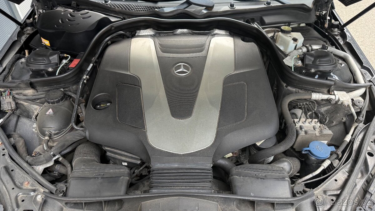 Mercedes-benz E 350 BlueTEC 4MATIC Wagon / E 350 d 4MATIC - 17