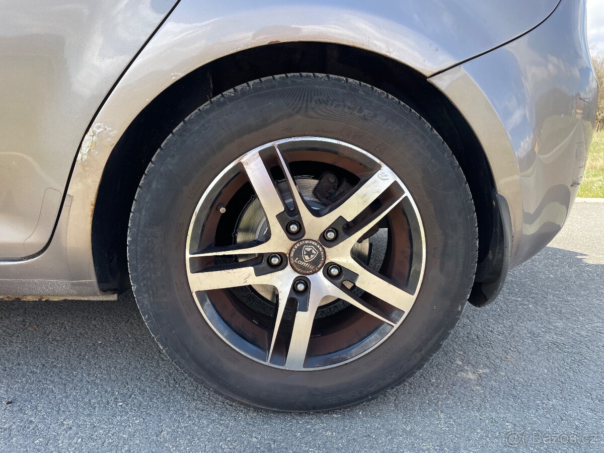 Kia Ceed 1.4 - 17