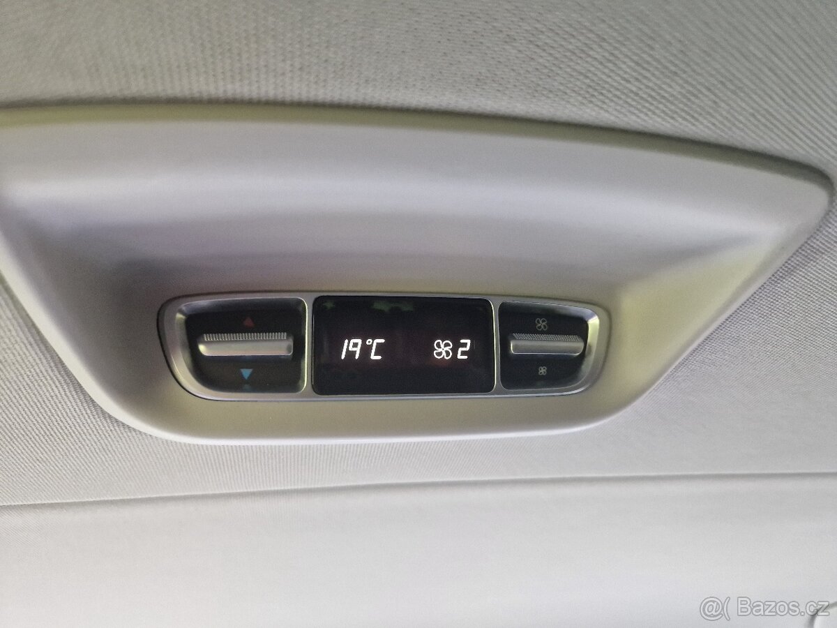 V250D Long W447 7 míst - 17