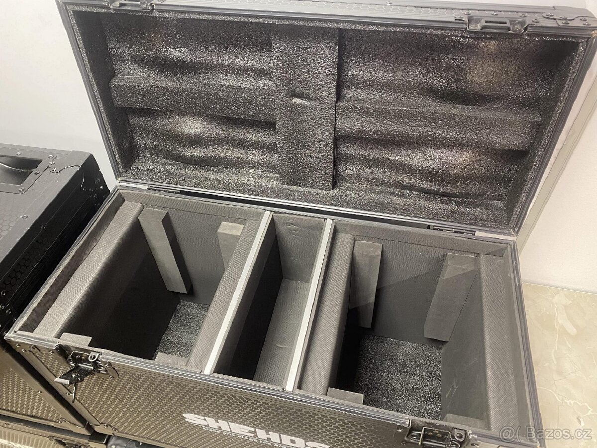 Led wash 19x15w rotačná hlava SHEHDS - 17