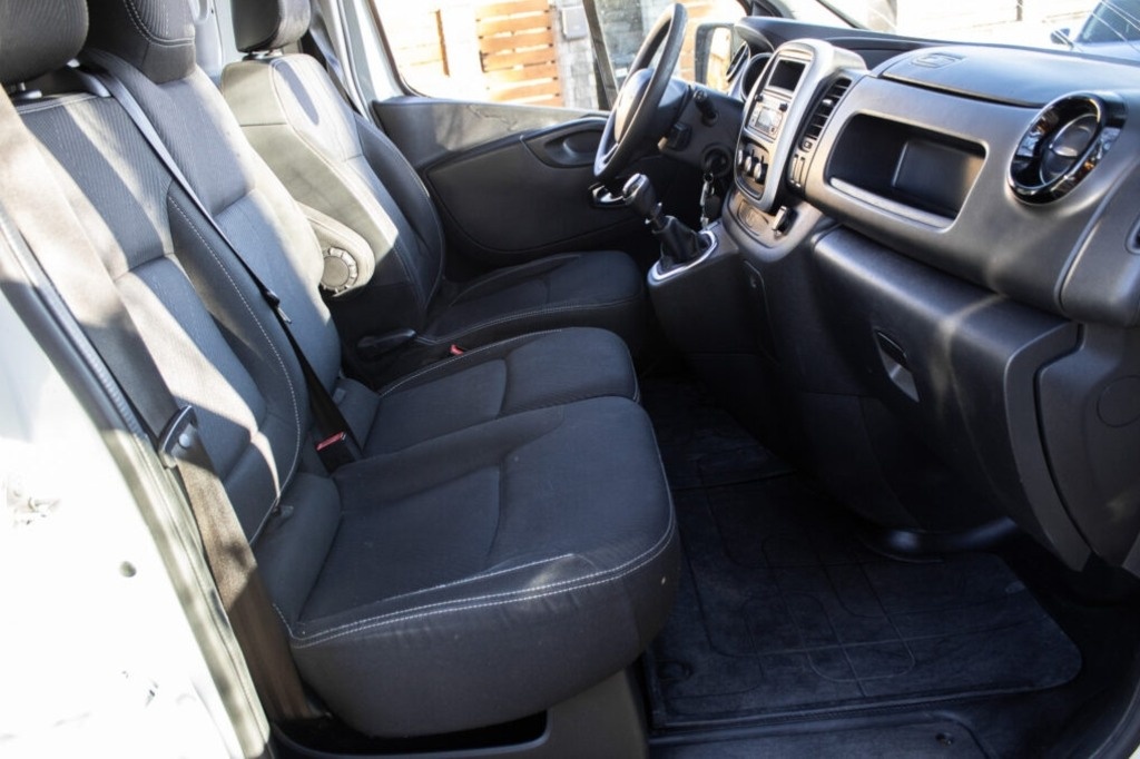 Renault Trafic 70kW (2020) - 17