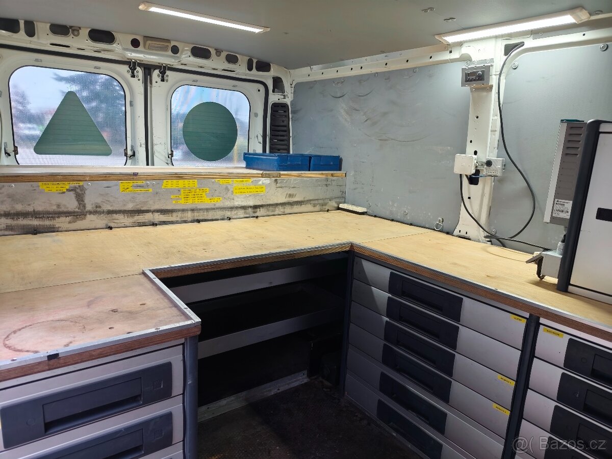 CITROEN JUMPER Servisní vůz s vestavbou - DÍLNA/KANCELÁŘ - 17