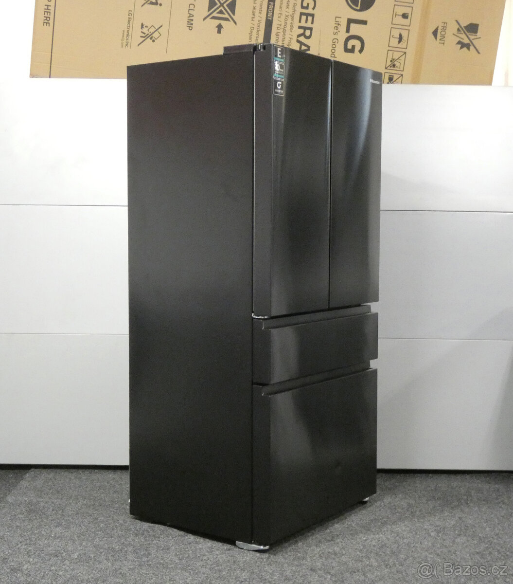 Chladnička Hisense RF540N4SBF2 - se zárukou - 17