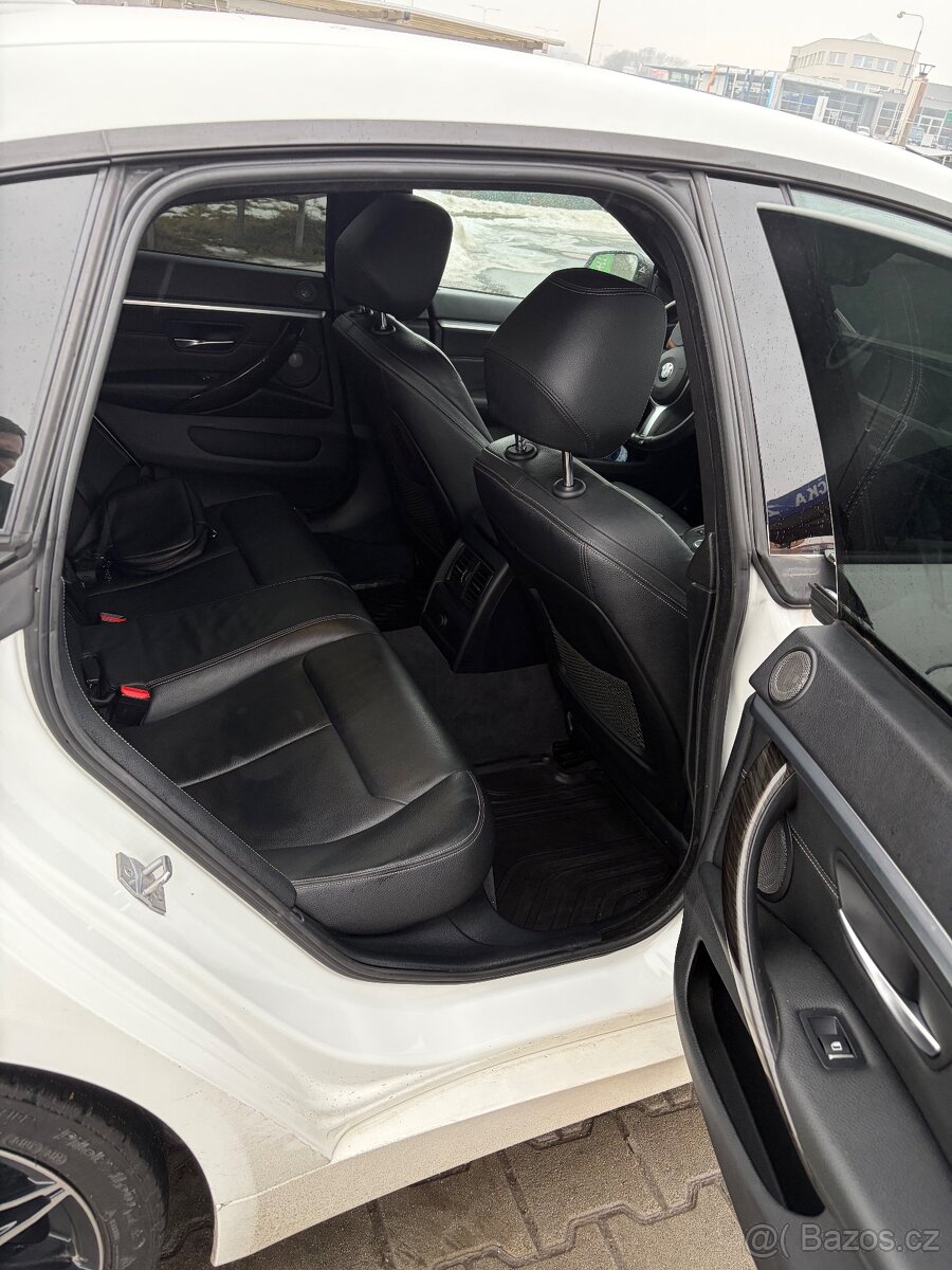 BMW 430i xDrive USA - 17