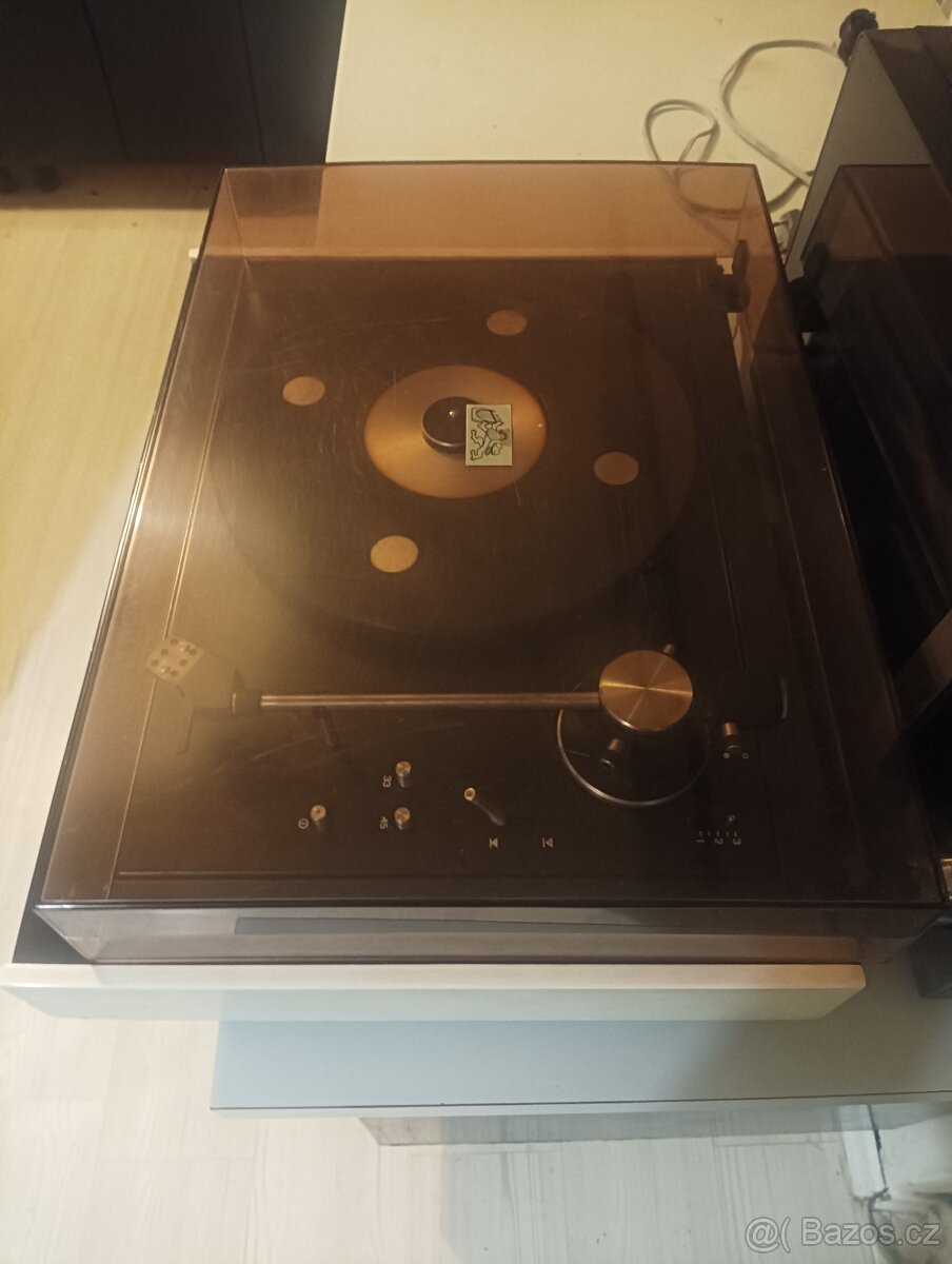 Gramofon Tesla NZC-420 - 17