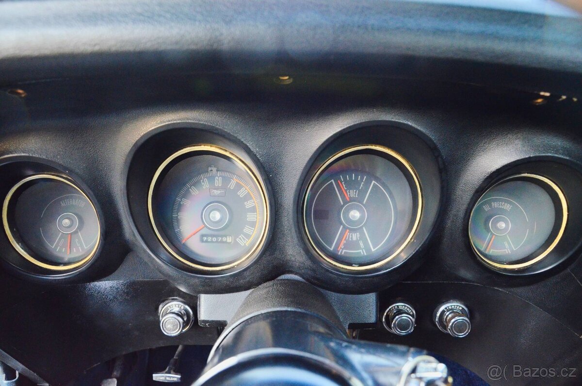 Ford Mustang Fastback z roku 1970 - 17