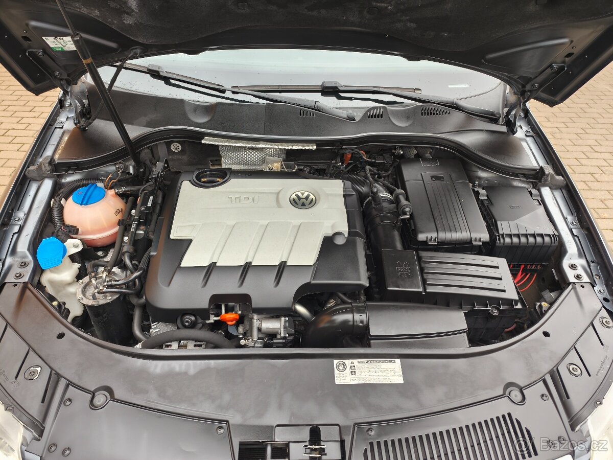 VOLKSWAGEN PASSAT 2.0 TDi 81 kW, BEZ KOROZE - 17