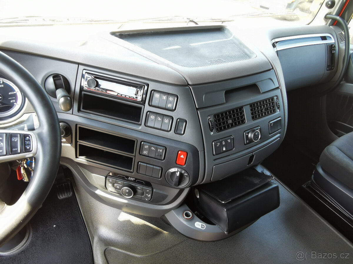 Prodám tahač návěsů DAF XF 480 FT EURO 6 low deck - 17