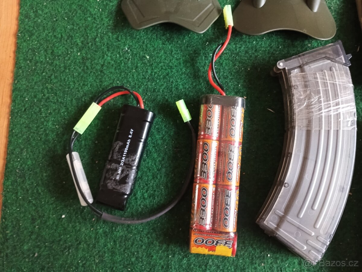 Airsoft set – prodávám pouze jako celek - 17
