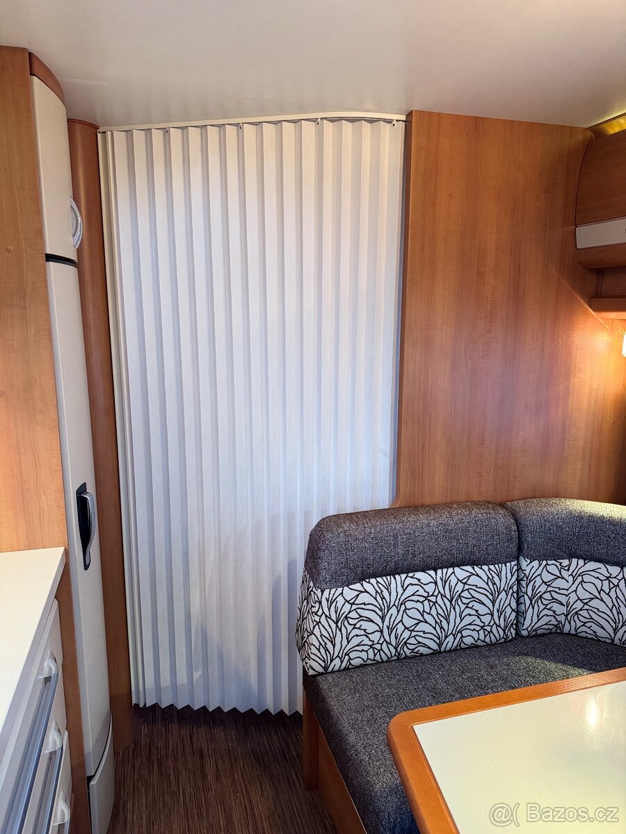 Hobby Excellent 545 KMF ~ Palandy - 17