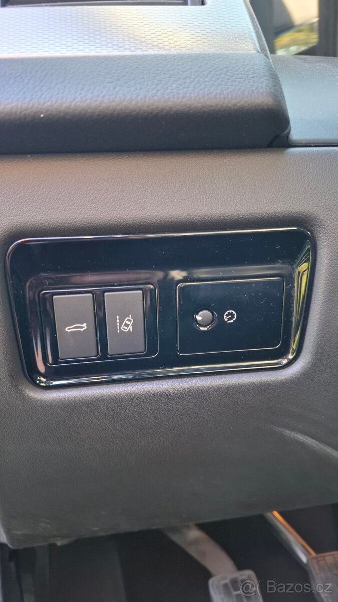 Jaguar XF, E-Performance " MANUÁL " dohoda jistá - 17