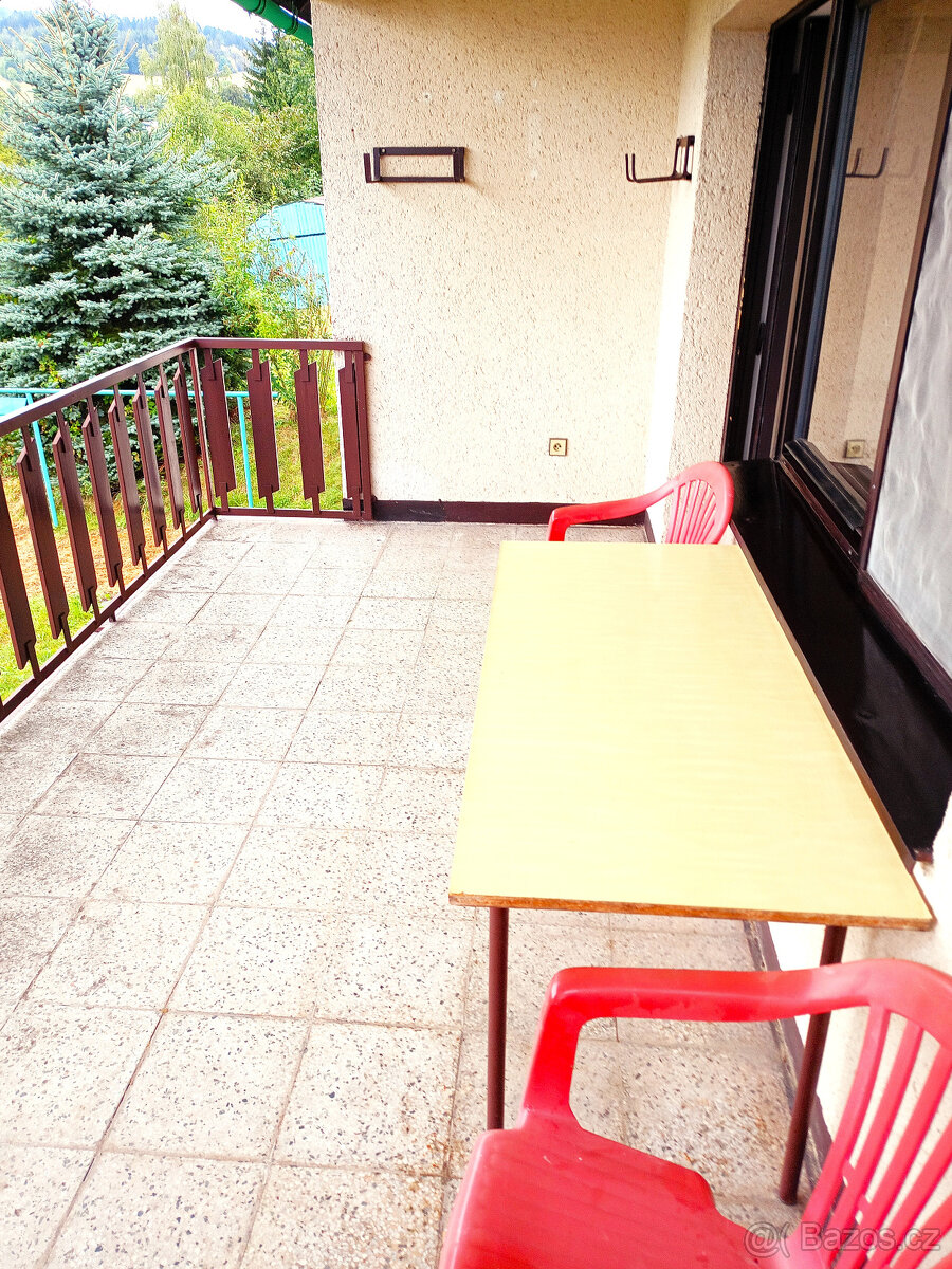 Prodej rodinného domu a stavebních pozemků v Zásadě - 17