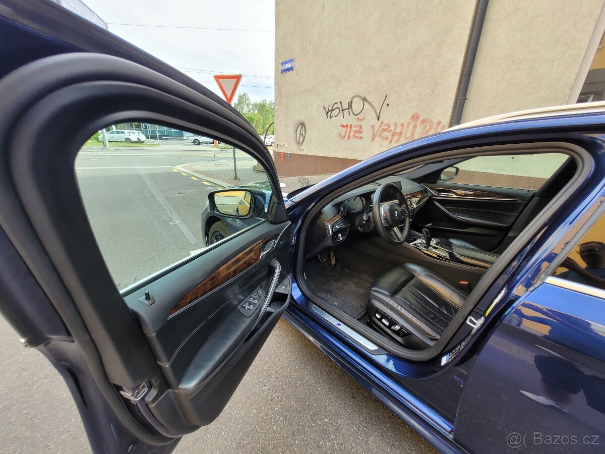 BMW Řada 5, BMW 5 540i 4x4 - 17