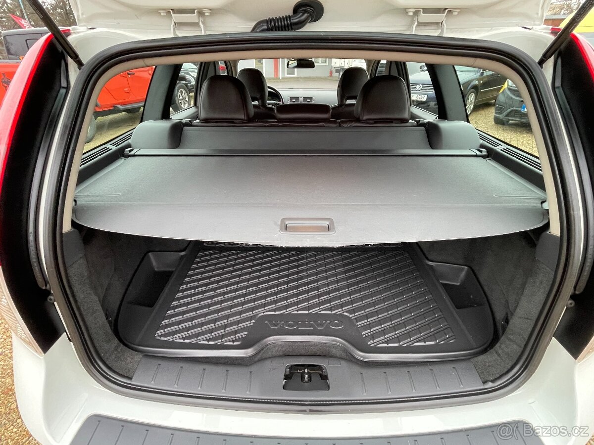 Volvo V50, 1.6D 80kWKŮŽEVÝHŘEVHANDSFRE - 17