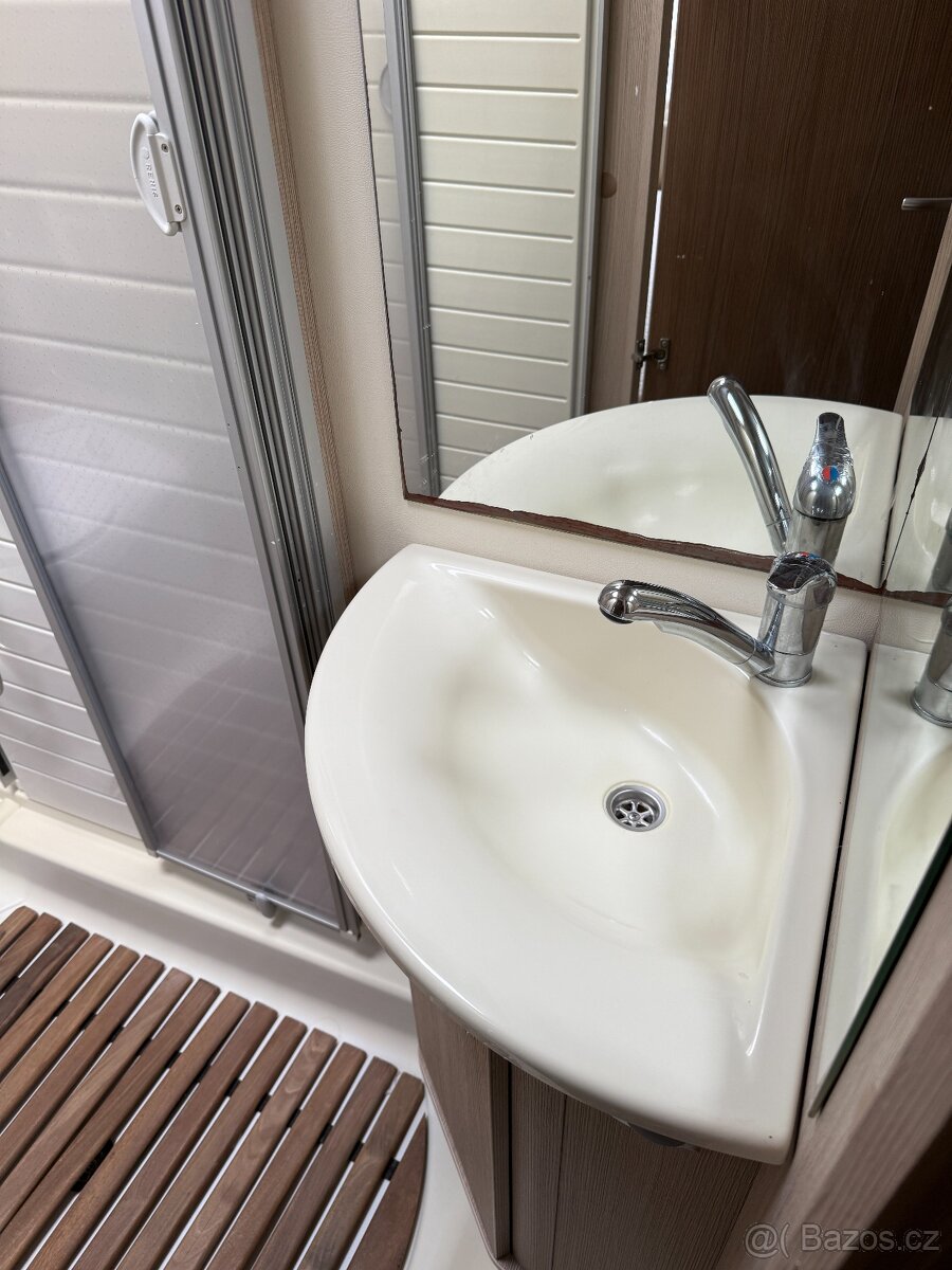 obytný vůz Bürstner IXEO time - 17