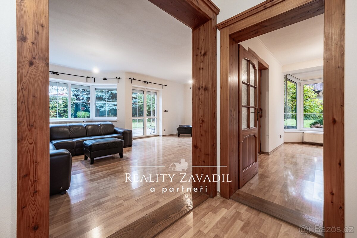 Prodej prostorného rodinného domu 6+kk v klidné lokalitě Hor - 17