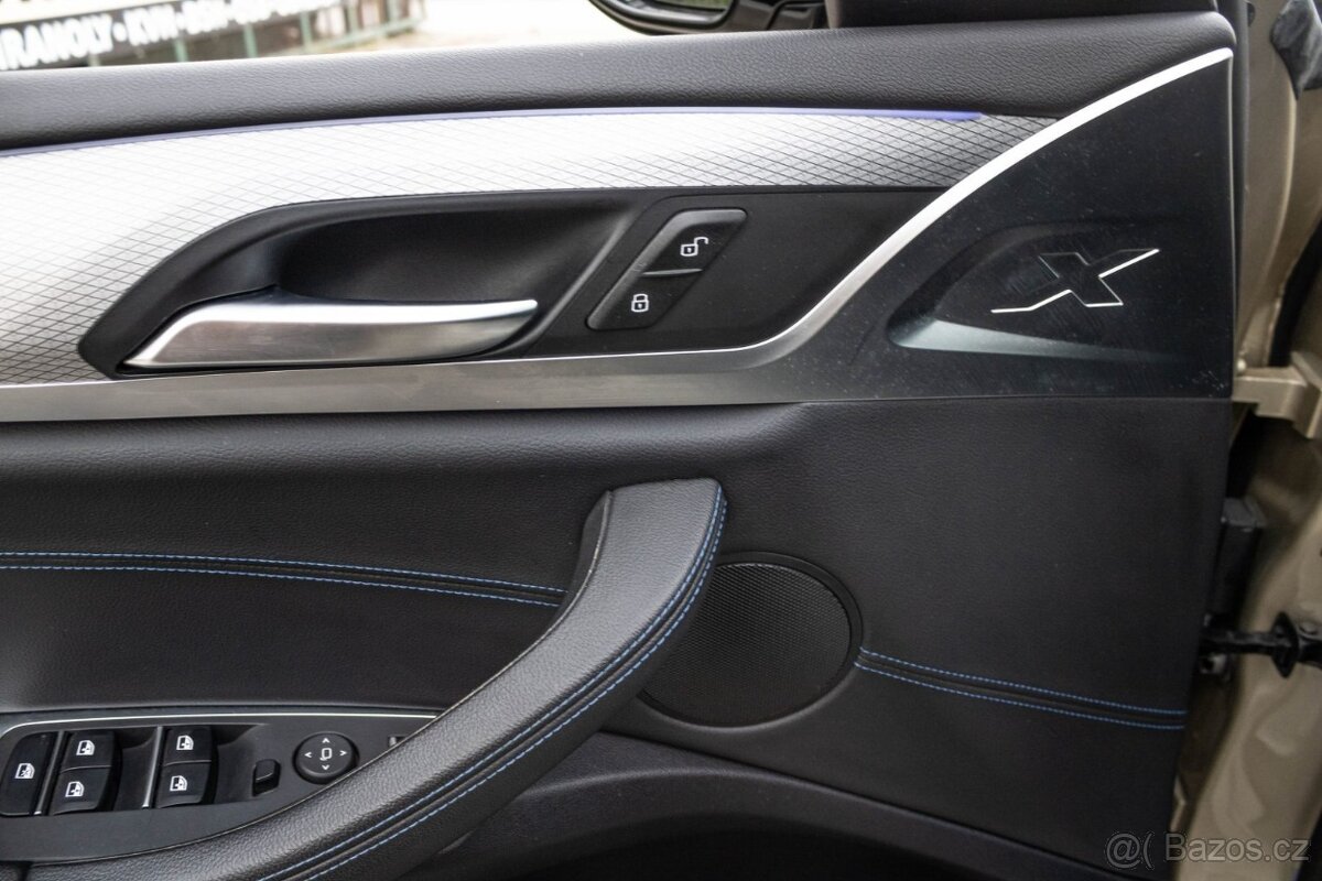 BMW X4 xDrive20i M Sport Edition A/T - 17