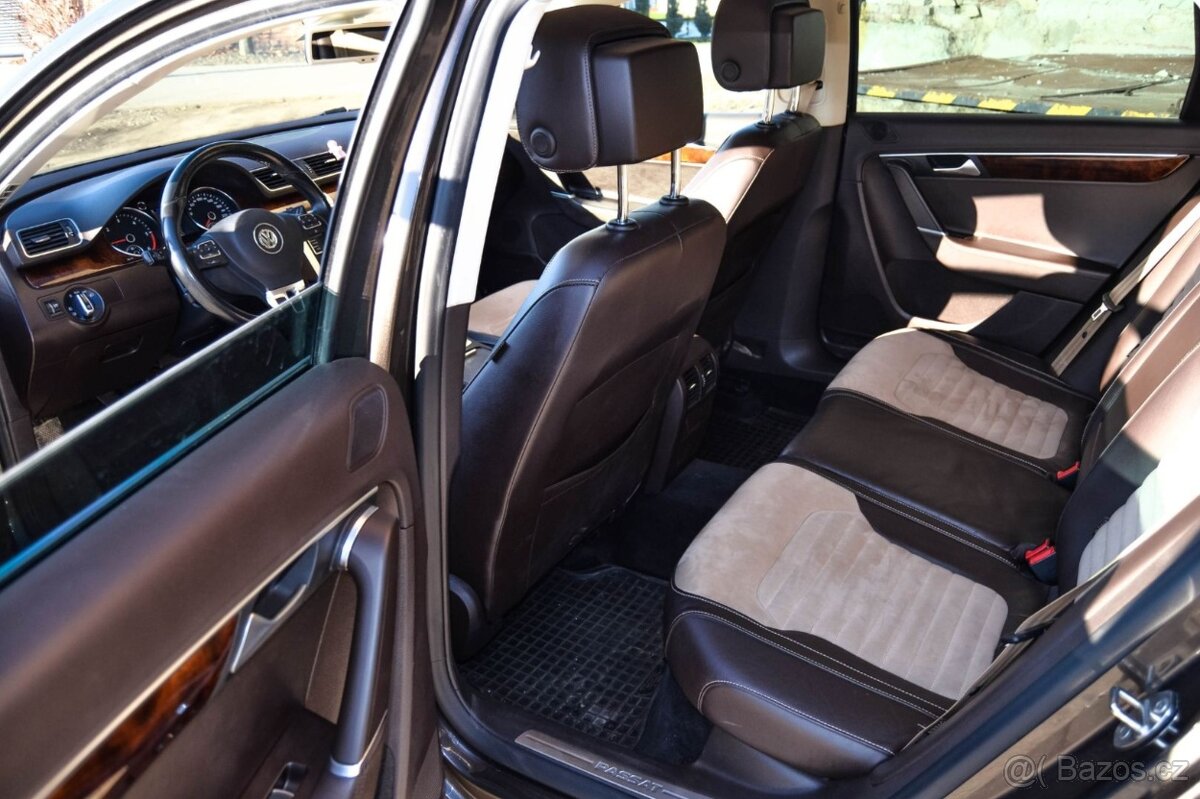 Volkswagen Passat Variant 2.0 TDI BMT Highline DSG - 17