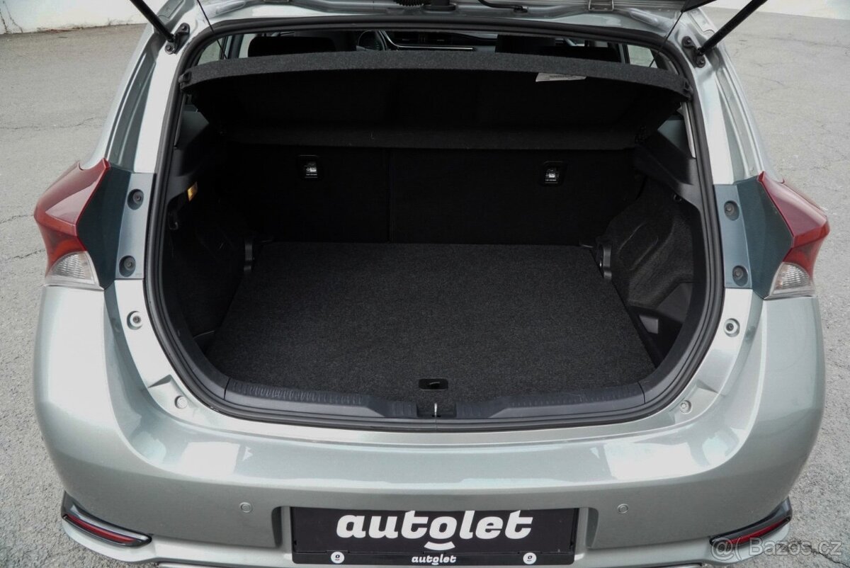 Toyota Auris 1.8 HYBRID - 17