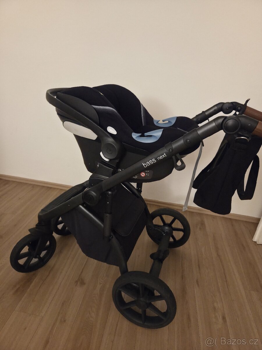 Kočárek Roan Bass Next 3 v 1 - 17