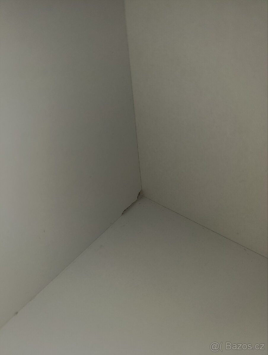 Bílý psací/pracovní stůl s regálem/policemi ELIAS - 17