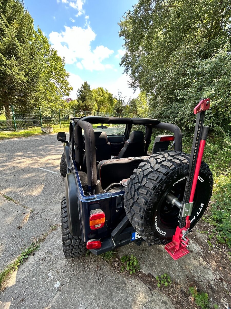 Jeep Wrangler TJ 4,0 - 17