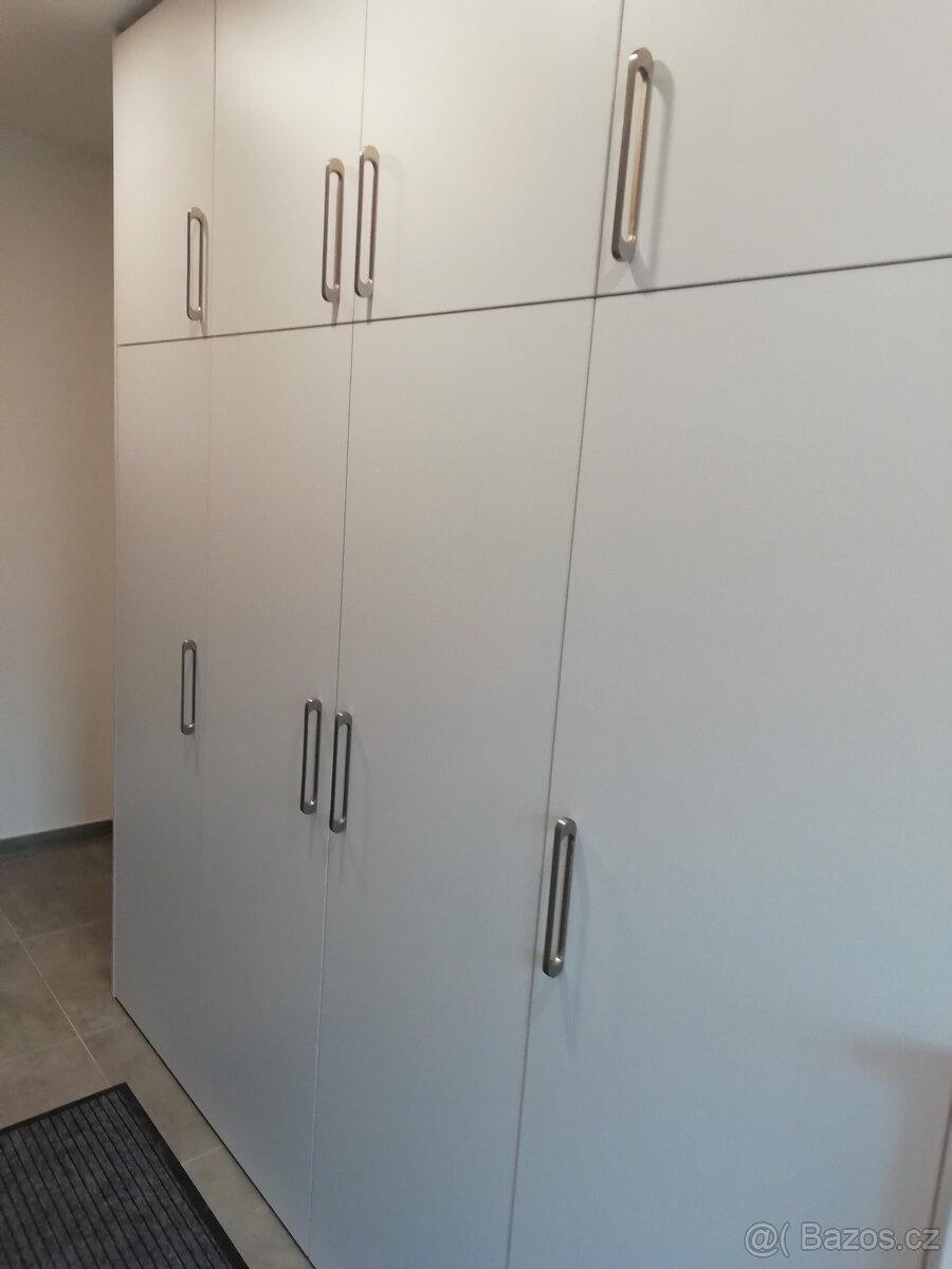 Vestavěné skříně všech rozměrů - 17