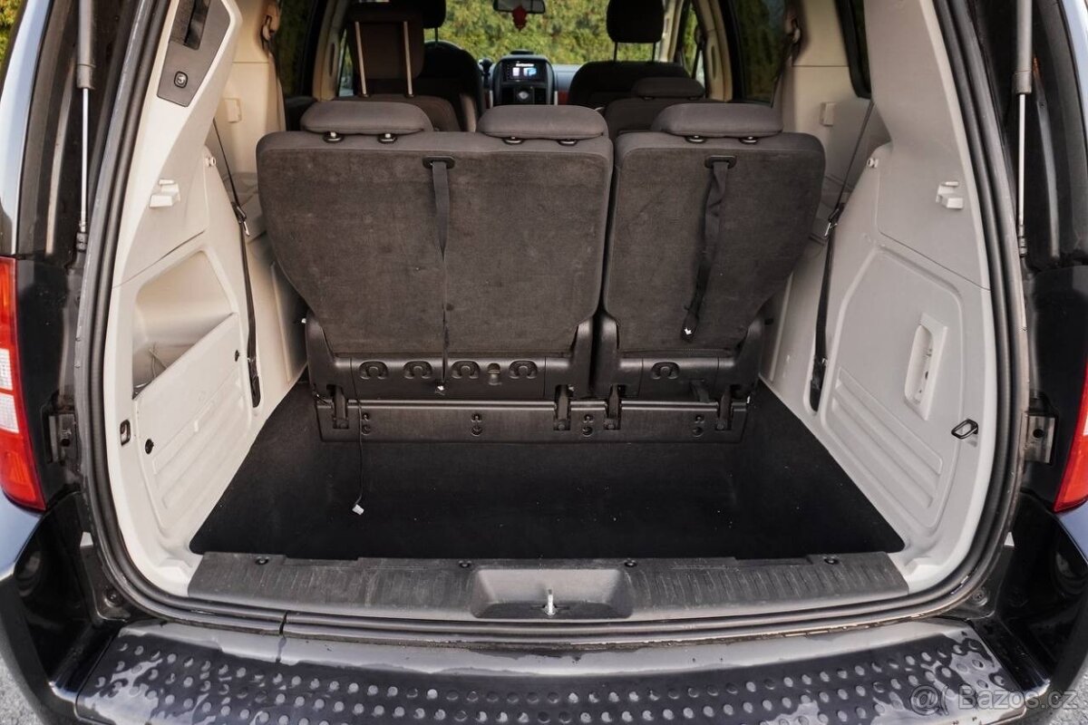 Chrysler Voyager 2.8 CRD - 17