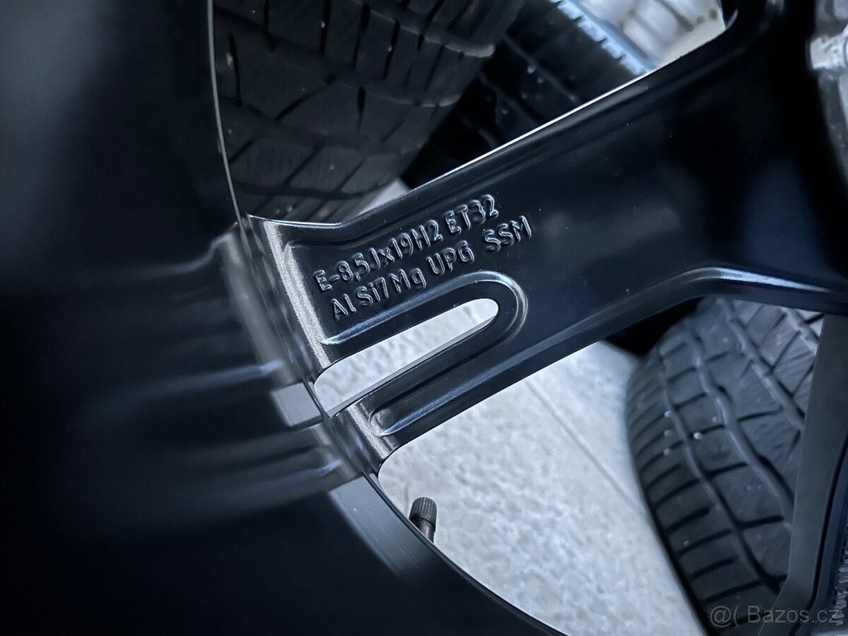 Originální alu kola R19 Audi A5 - 17