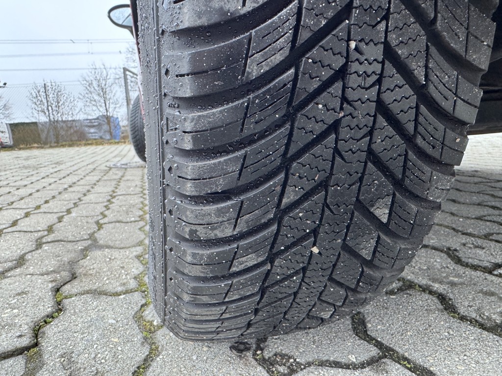 Kia Rio, 1.4i 80 kW digi. klima - 17