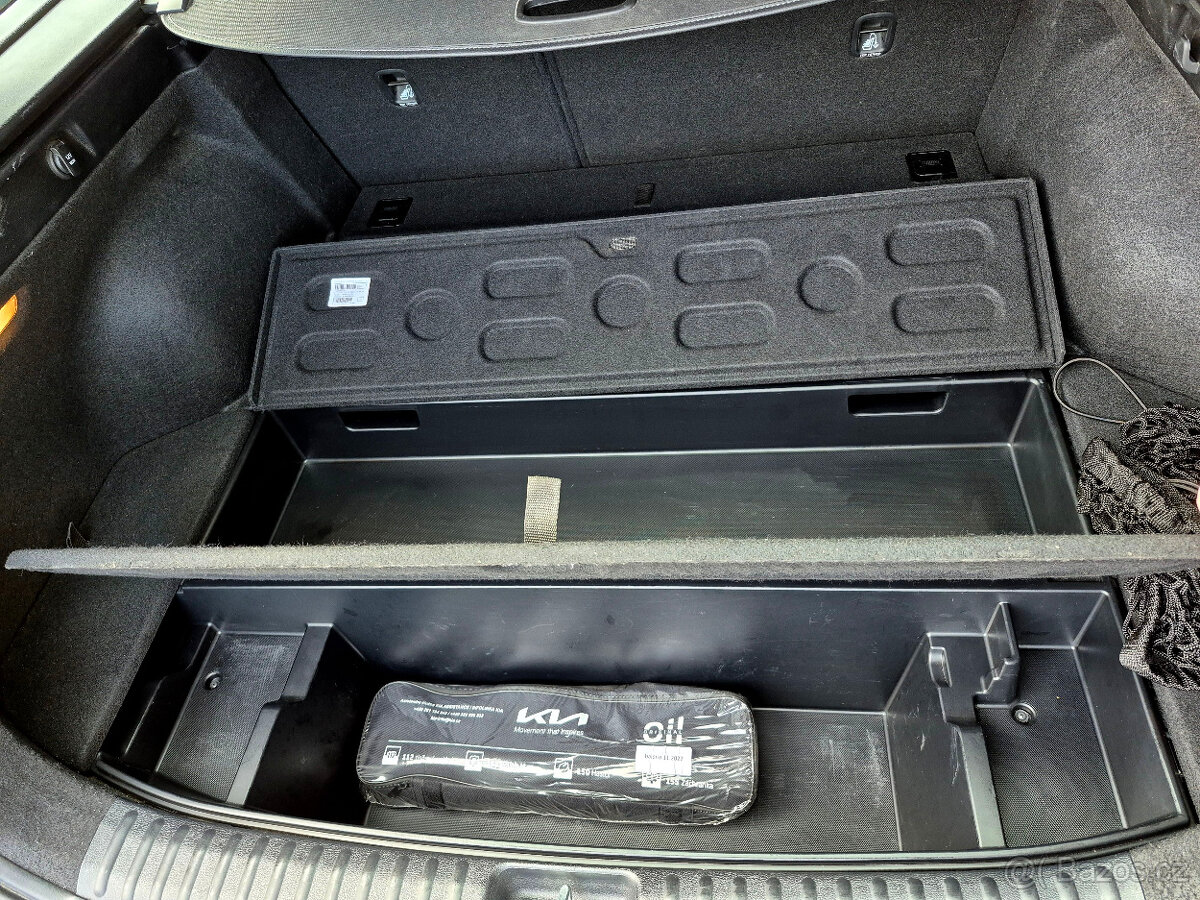 Kia Ceed kombi 1,5 TGDi 118kw, tažné, MY2023, CZ - 17