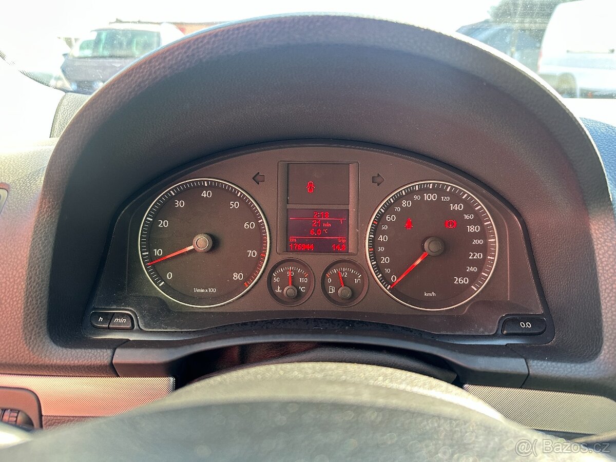 VW GOLF V VARIANT 1.6 - 17